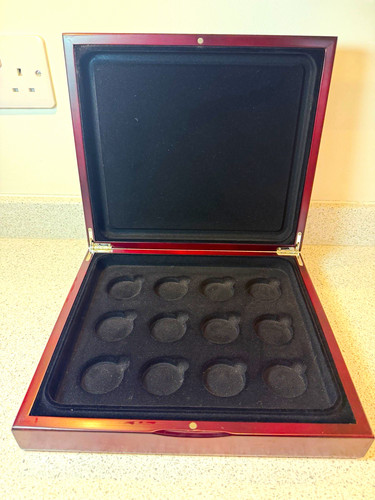 Wood coin display storage - wood,