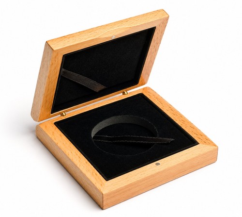 Quality wooden display box - wooden,