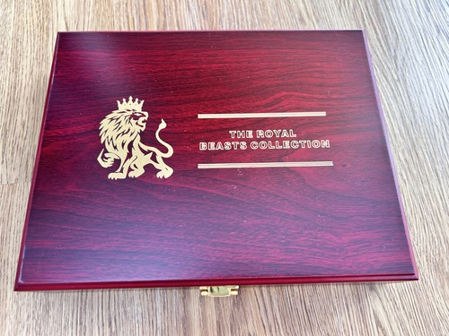 Empty display box cassette for - display,